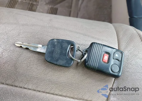 1999 Ford Explorer from USA, damaged, VIN 1FMZU35P8XZB06166